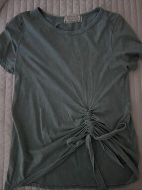 Sinuous Dusty Green Tie-Front Short Sleeve Tee